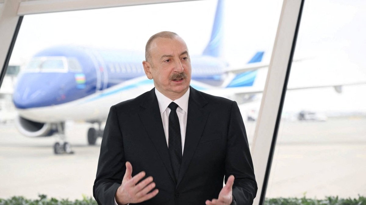 Janji Rusia Pada Azerbaijan Sanksi Pelaku Penembakan Pesawat