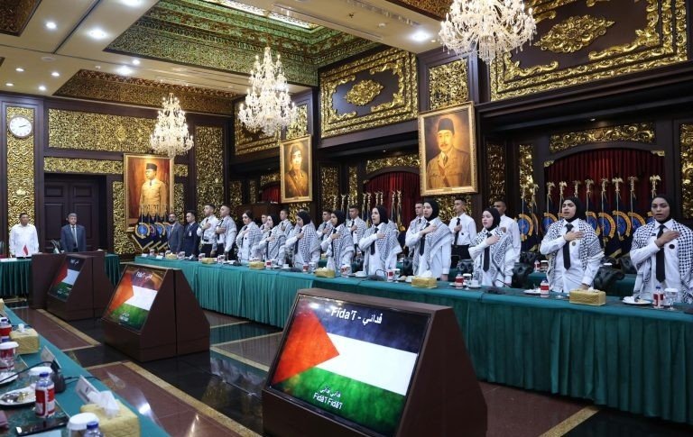 Indonesia Konsisten Dukung Palestina, Menhan RI Terima 22 Calon Mahasiswa dari Palestina