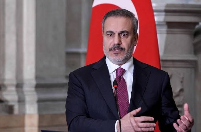Menteri Luar Negeri Turkiye: Iran Hindari Perang Skala Besar dengan Israel