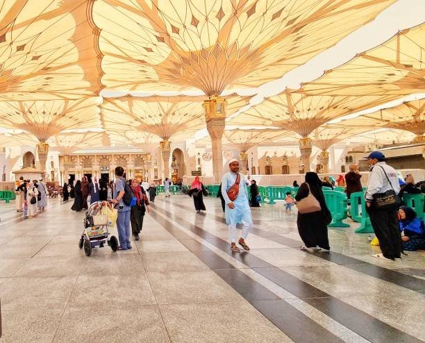 Waktu Terbaik Booking Paket Umroh Desember Agar Lebih Murah