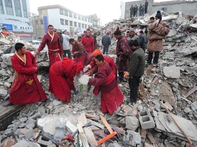 longsor-akibat-gempa-5-5-sr-di-tibet-lukai-enam-orang-KJdGF0eJHo.jpg