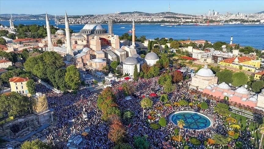 Masyarakat Turkiye Gelar Aksi Solidaritas untuk Gaza Pada Tahun Baru